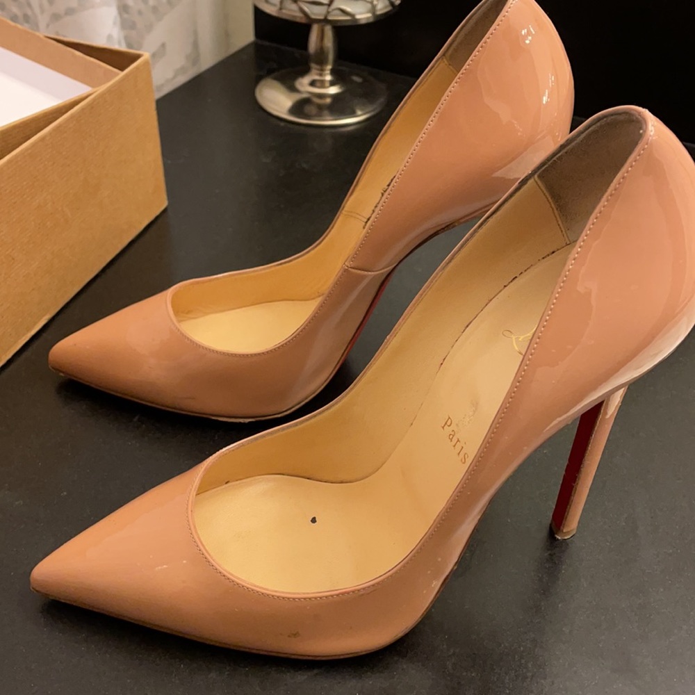 Christian Louboutin Nude So Kate Patent